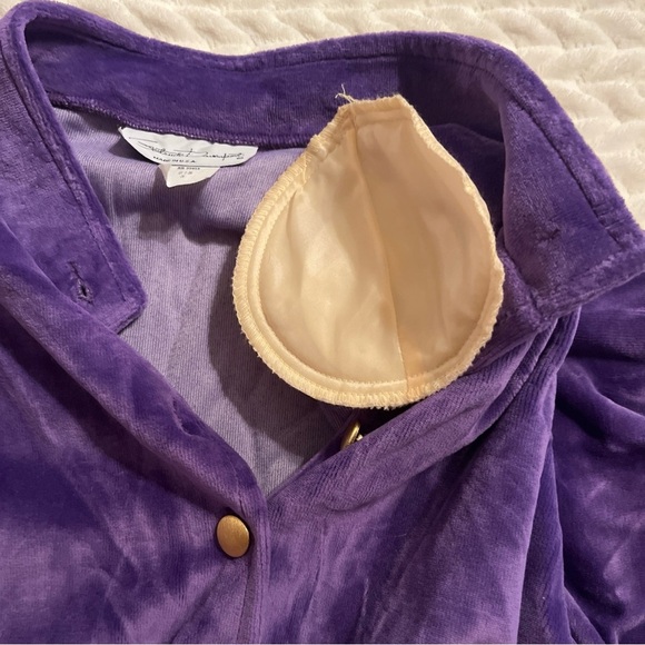 Gertrude Davenport Vintage Purple Velvet Sweatshirt size small - Picture 12 of 13